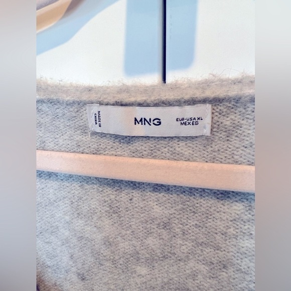 B12.03 MNG Soft Wool Cropped Sweater Gray  XL - Picture 3 of 5